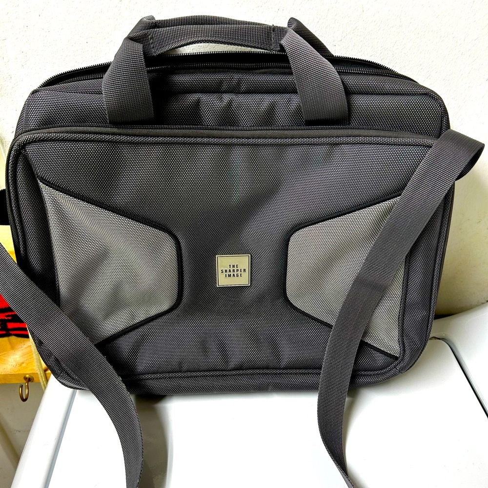 Sharper Image cross body laptop bag